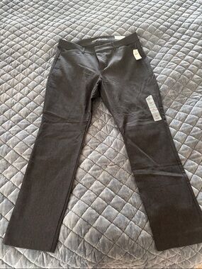 Old Navy Women's Skinny Pants - Black